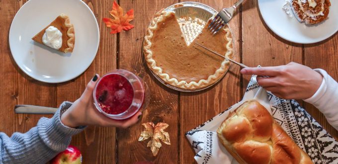 6 Tips for Dealing with Family During the Holidays